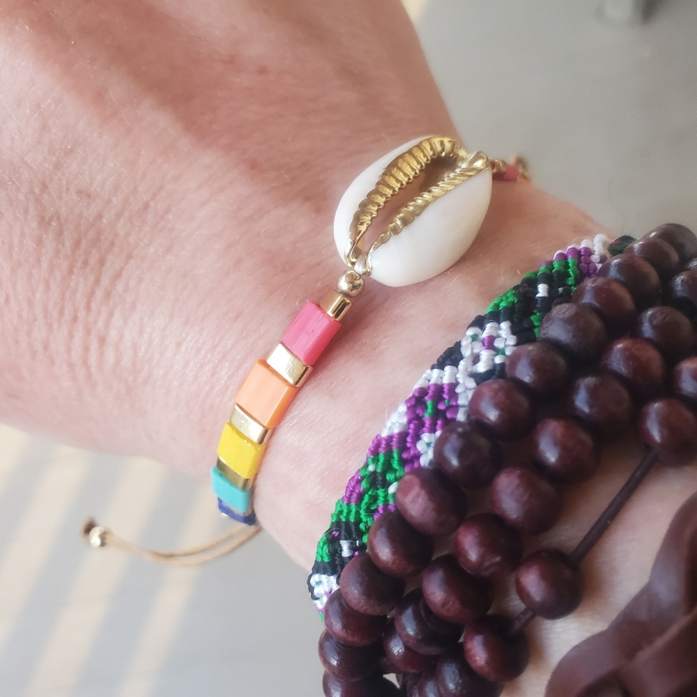 Rainbow🌈 pride Beaded Cowrie Boho Hippie adj string Bracelet